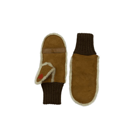 Agnelle Erika Mitten