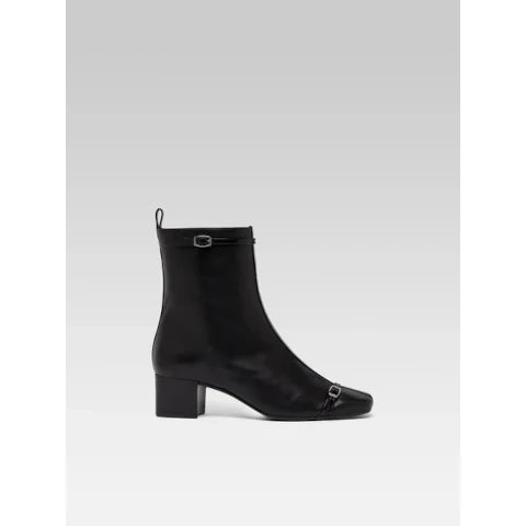 Carel Start Boot in Black