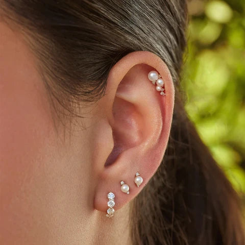 EF Collection Diamond & Pearl Stud Earrings