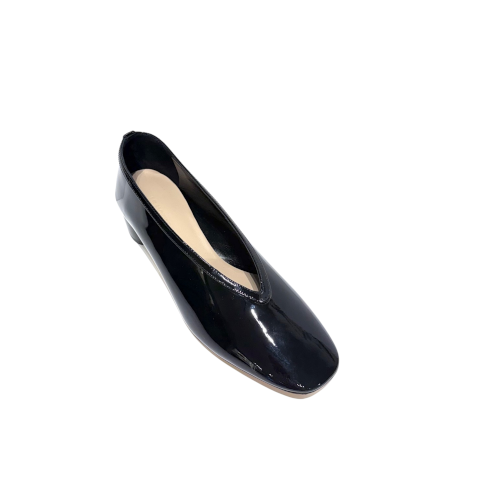 Le Monde Beryl Luna Pump in Black Patent