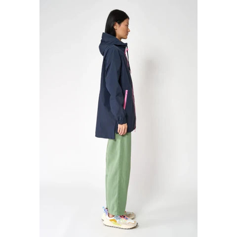 Tanta Reenbui Jacket