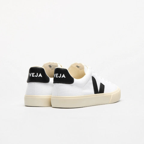 Veja Campo Canvas in White Black