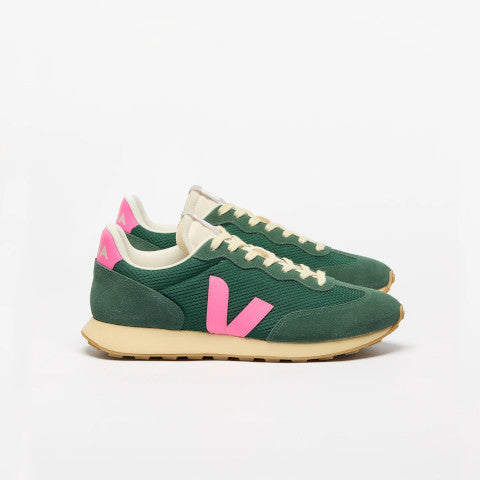 Veja Rio Branco Alveomesh in Poker Green Pink