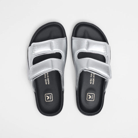 Veja Etna Bold Leather Silver Slide