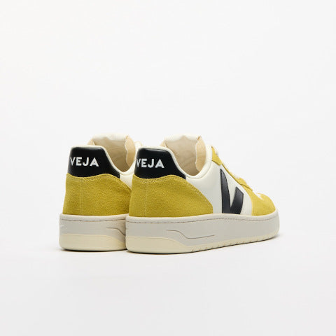 Veja V-10 Sneaker