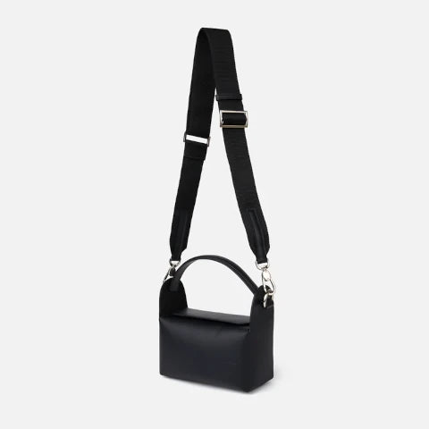 We-AR4 The Pastry Bag