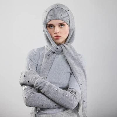 Maison Izzy The Juliette Hoodie with Tie