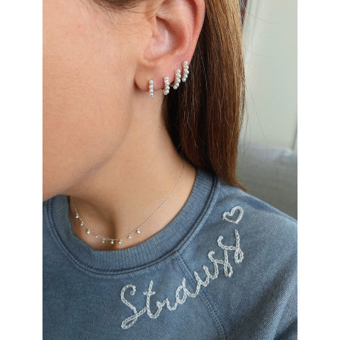 EFCollection-MiniPearlHuggieEarrings-2021-Pumpz