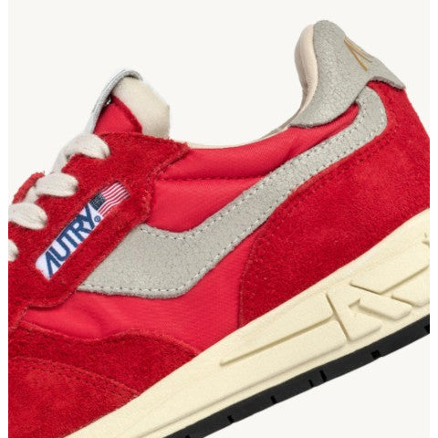 Autry Reelwind Low Sneakers in Red