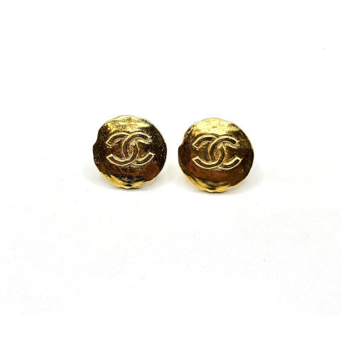 Vintage Chanel Gold CC Clip On Earrings