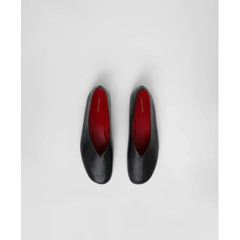 Mansur Gavriel Glove Flat in Black