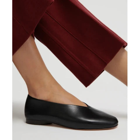 Mansur Gavriel Glove Flat in Black