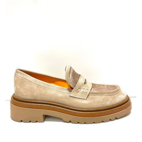 Mara Bini Renna Loafer in Beige Suede