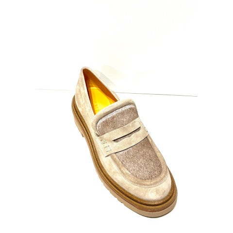 Mara Bini Renna Loafer in Beige Suede