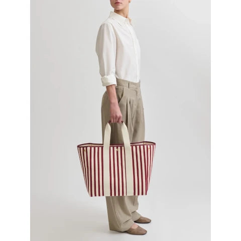 Rue de Verneuil Traversee L - Palais Royal Bordeaux