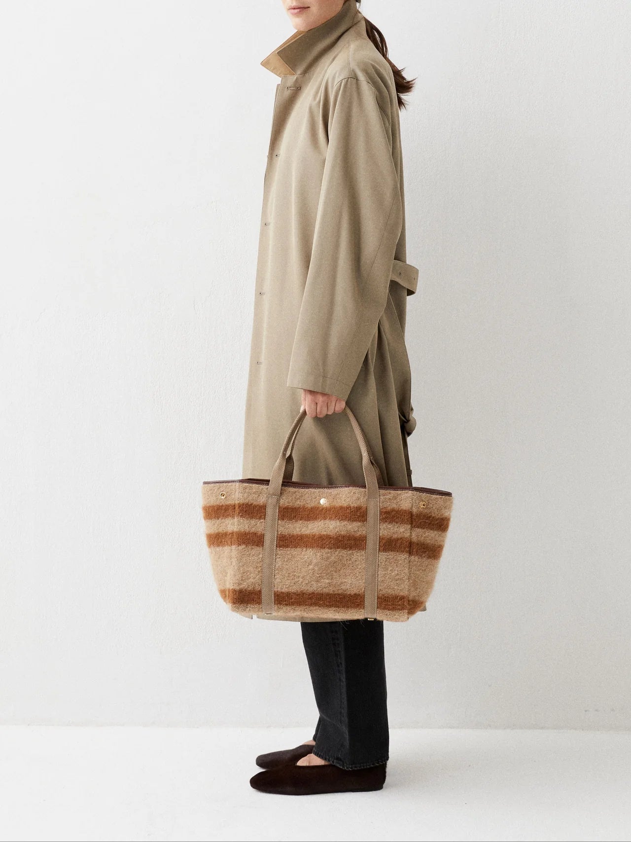 Rue de Verneuil Traversee M Tote in Mongolian Blanket Camel