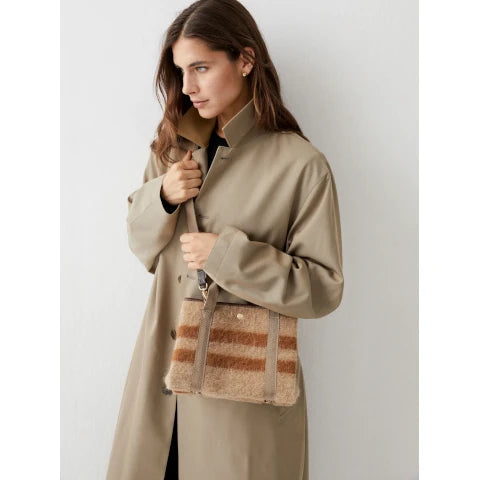 Rue de Verneuil Travesee S Tote in Mongolian Blanket Camel