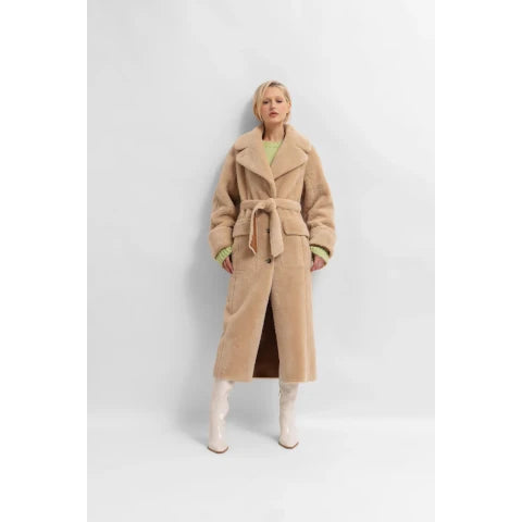 Urbancode Reversible Teddy Coat in Camel/Cream