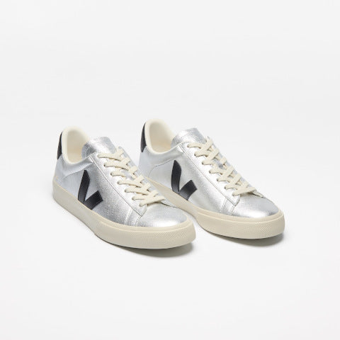 【送料&関税込】Veja Campo Sneakers In Silver Leather Veja Campo Sneakers In Leather Color Silver | italist
