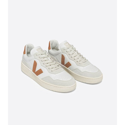 Veja V-90 Extra White Sneaker