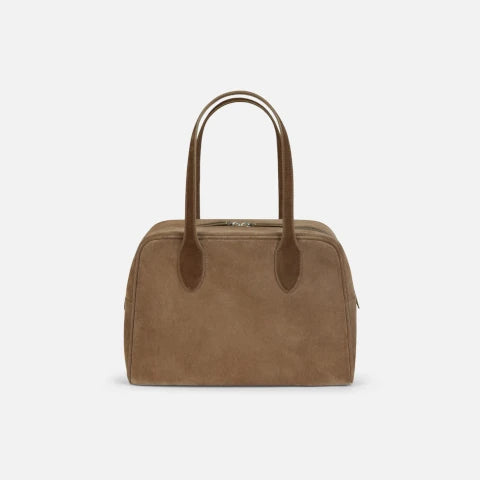 We AR4 The Avenue Bag in Taupe Suede